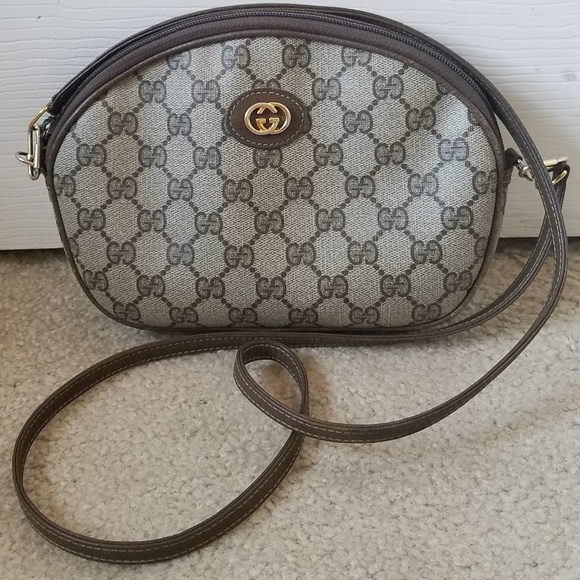 Gucci Handbags - Authentic Vintage Gucci Tan Crossbody Bag